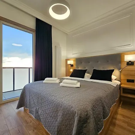 E&m Prestige - 15th Floor